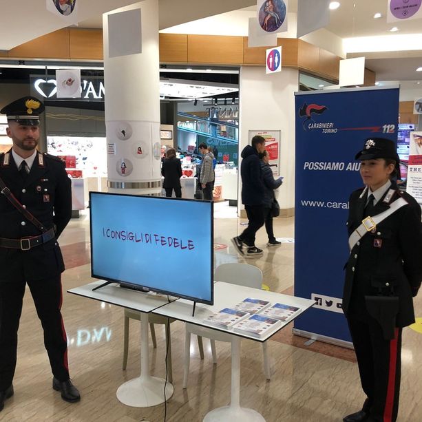 Prevenzione truffe: i carabinieri alle Due Valli di Pinerolo