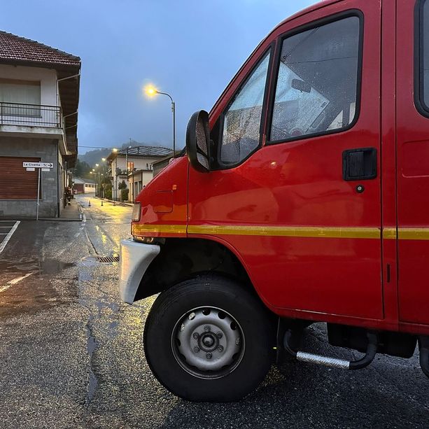 Fuga di gas in piazza Pietro Micca a Torre Pellice