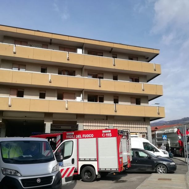 “Rifugiati sul balcone”: gli sfollati di Luserna San Giovanni raccontano la notte dell’incendio