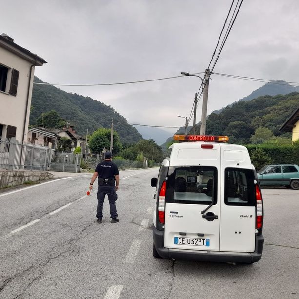 Luserna San Giovanni: stretta sulla velocità di camion e auto in via Cave