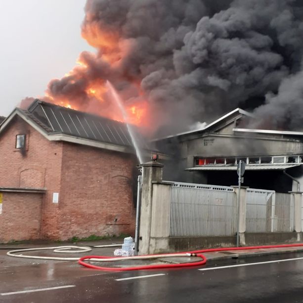 Luserna San Giovanni: Incendio sotto controllo e Provinciale riaperta