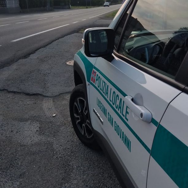 Nuovo inseguimento a Luserna San Giovanni: bloccato uomo che guidava senza mai aver preso la patente