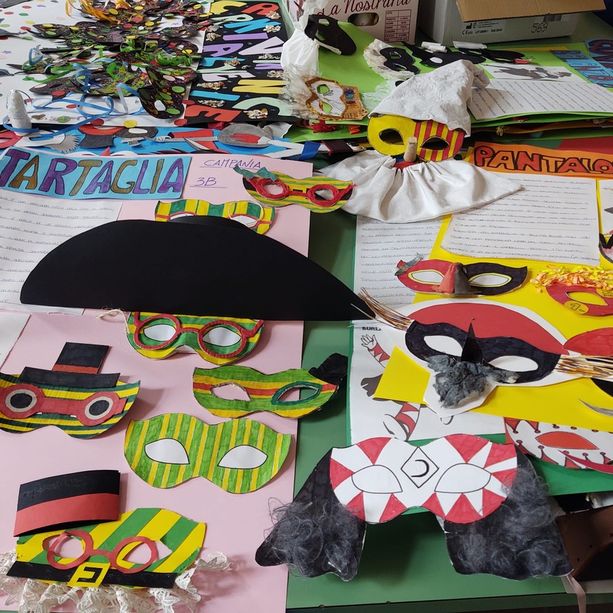Il Carnevale arriva a Pancalieri con mascherine truccate e disegni