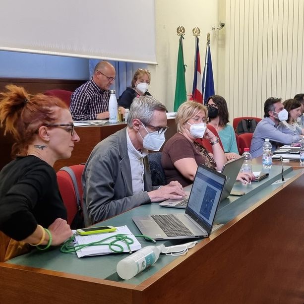 Aumento di indennità e beneficenza: è scontro tra la maggioranza e Dario Mongiello