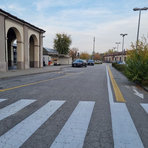 Autista di bus aggredito ieri notte in stazione a Pinerolo