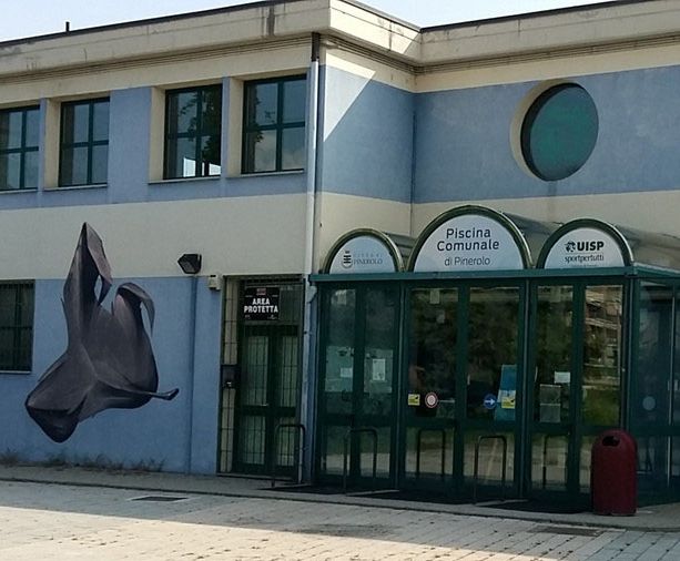 Pronto il bando per cercare il nuovo gestore della piscina di Pinerolo