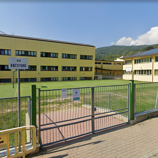 Pinerolo: tarme nel piatto di pasta a scuola, dirigente e Comune incontrano la ditta