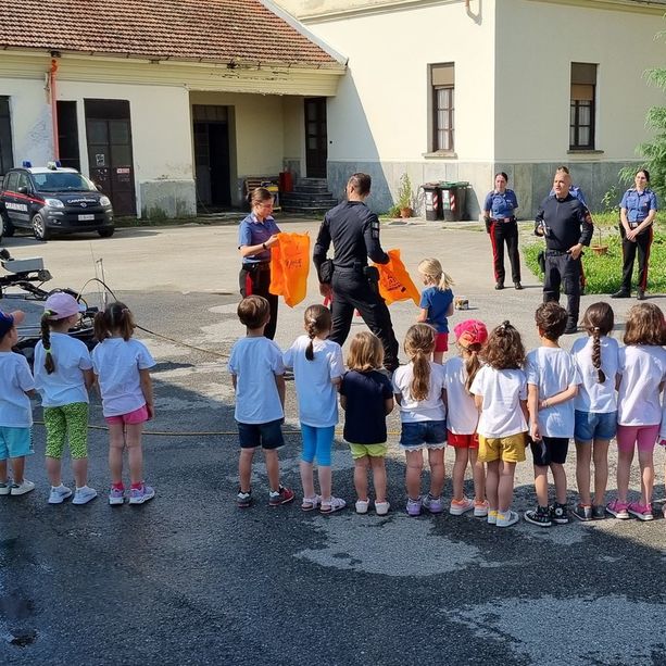 Pinerolo: i bimbi di Casa Angeli carabinieri per un giorno [FOTO]