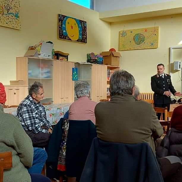 A Luserna San Giovanni i carabinieri insegnano come prevenire le truffe