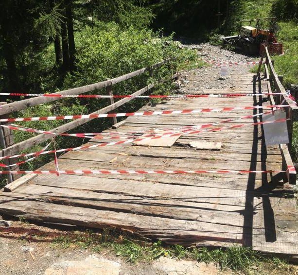 Pragelato chiude tre ponti in legno e continua le verifiche sul territorio