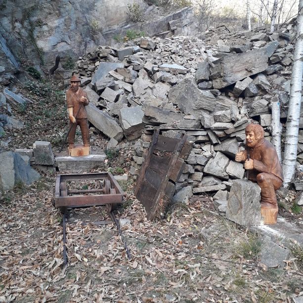 Per Natale a Rorà sono arrivati i nuovi ‘Omenoni’