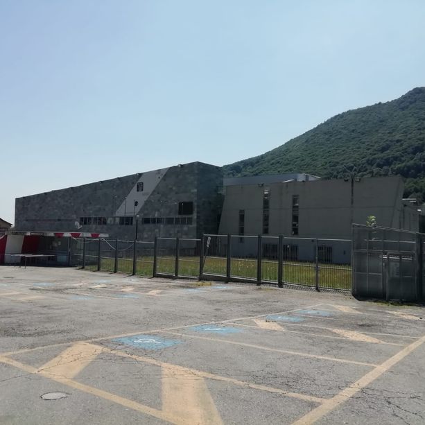 Il venerdì sera a Torre Pellice si pattina sul ghiaccio