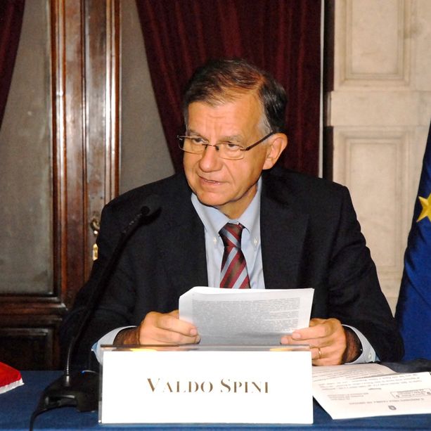 A Pinerolo si discute di socialismo con Valdo Spini