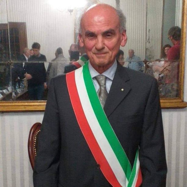 Vigone piange il suo sindaco: “Una persona integerrima e vicina ai più bisognosi”