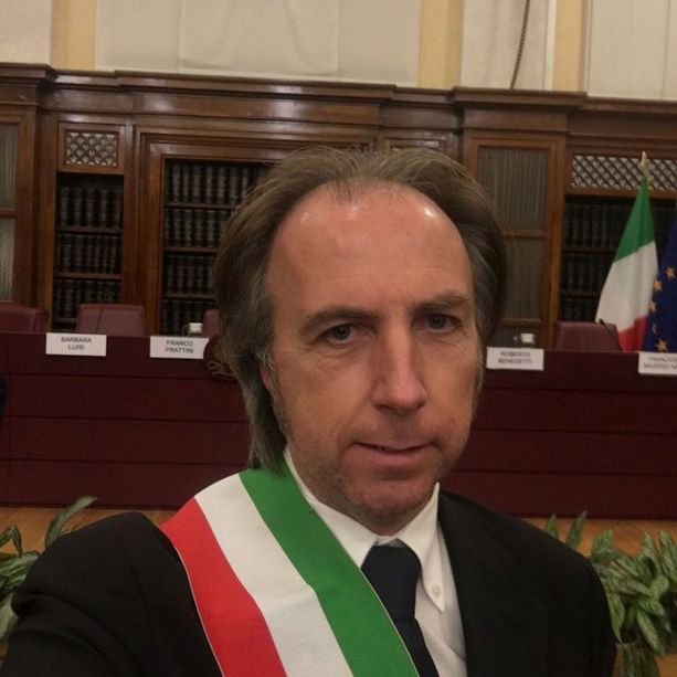 Il sindaco di Villafranca Piemonte lascia Forza Italia per Fratelli d’Italia