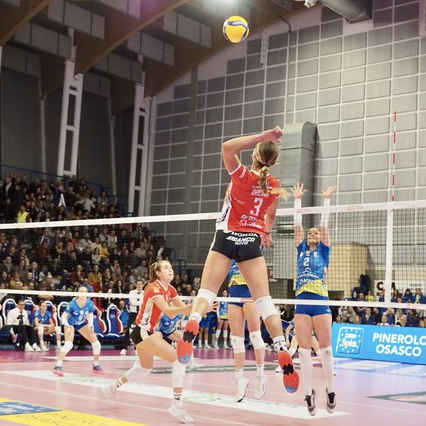 Volley A1/F: la Wash4green alla prova derby con Cuneo Granda San Bernardo