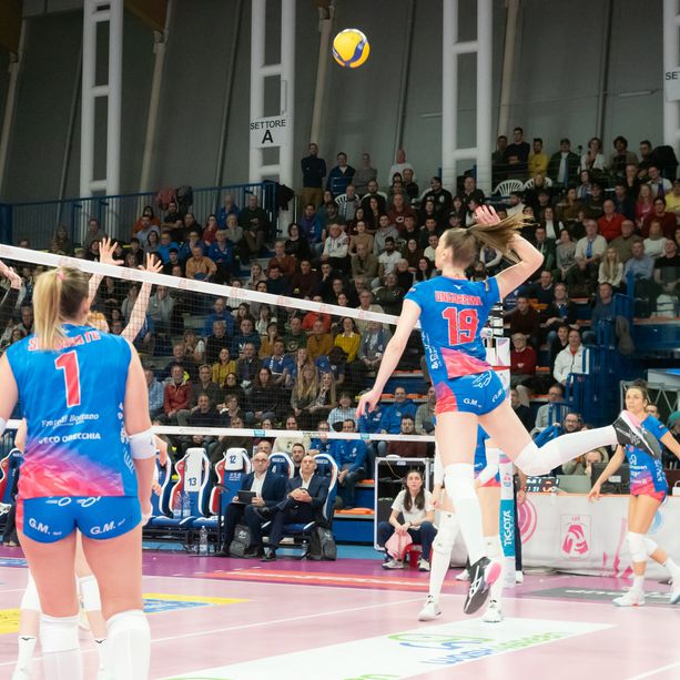 Volley A1/F: la Wash4green Pinerolo tenta di superare il Bisonte