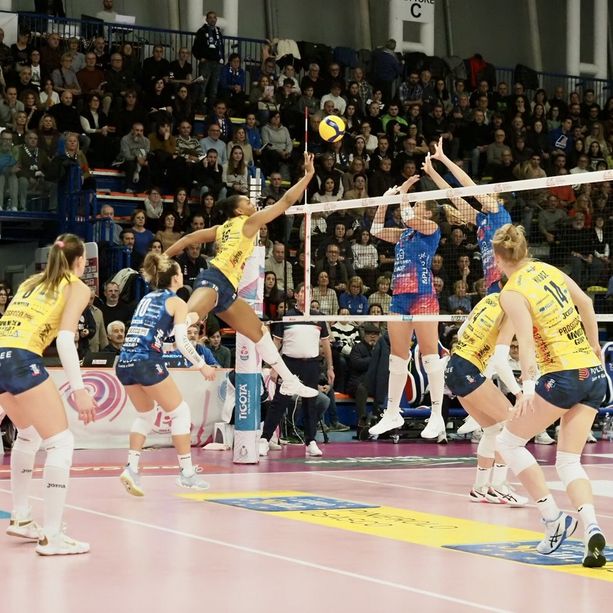 Volley A1/F: la Wash4green Pinerolo festeggia con Prosecco Doc