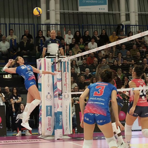 Volley A1/F: la Wash4green Pinerolo emoziona e sfila un punto a Milano