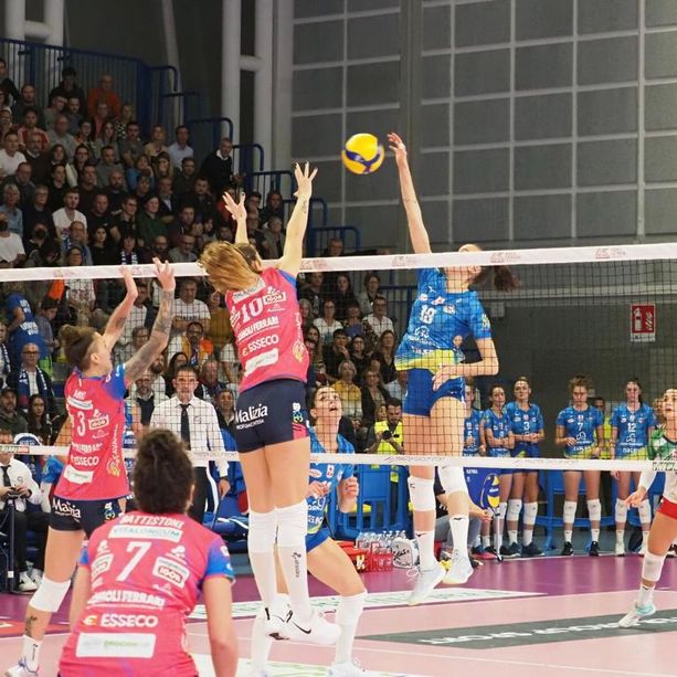 Volley A1/F: la Wash4green Pinerolo fa tremare Novara