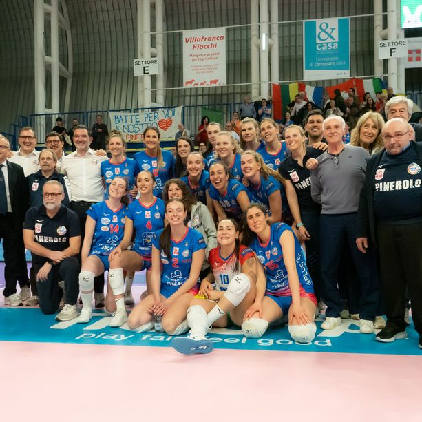 Volley A1/F: al Pala Bus Company la festa dopo una stagione memorabile [FOTO]