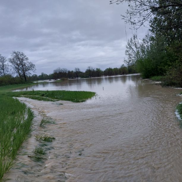 Il dramma dopo l’alluvione: torna nella casa popolare andata distrutta e si toglie la vita
