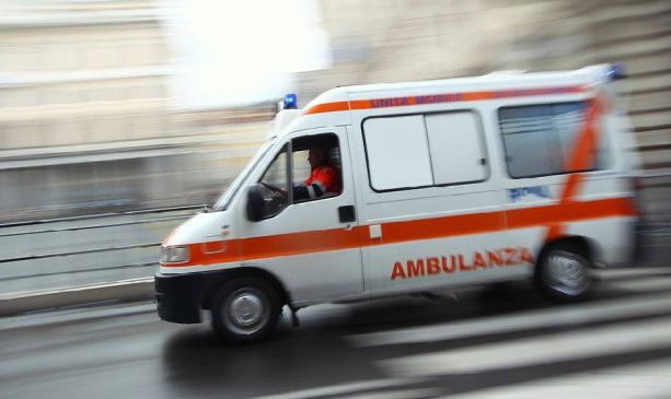 Strada del Portone, ritrovato cadavere in un fosso. Si tratta di un clochard morto per assideramento
