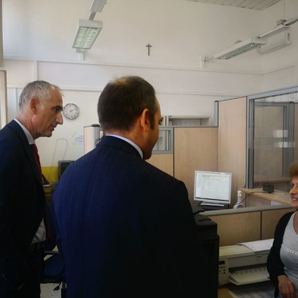 Riapre l'anagrafe di Falchera, recuperati i ritardi sulla CIE ma non sui cambi di residenza: &quot;Ci vanno 3 mesi, siamo in difficoltà&quot;