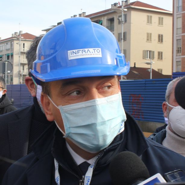 Vaccini, Cirio vede le Camere di Commercio: “Valutiamo di acquistarli noi perché possano somministrarli ai dipendenti”