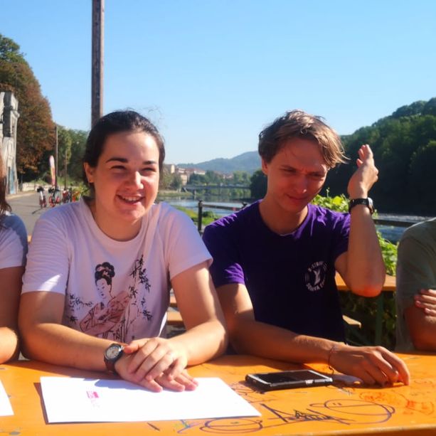 &quot;Siccità è crisi climatica&quot;. A Torino Fridays in piazza alla vigilia delle elezioni: &quot;Voto per ambiente&quot;