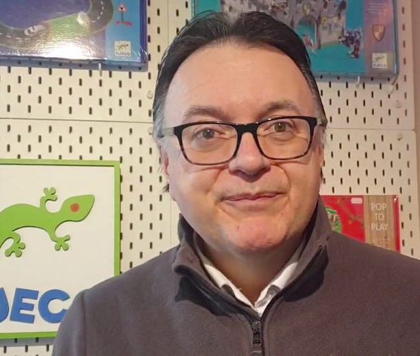 Dichiarazione dei redditi sulle vetrine dei negozi, Campanino: &quot;Non siamo evasori&quot;