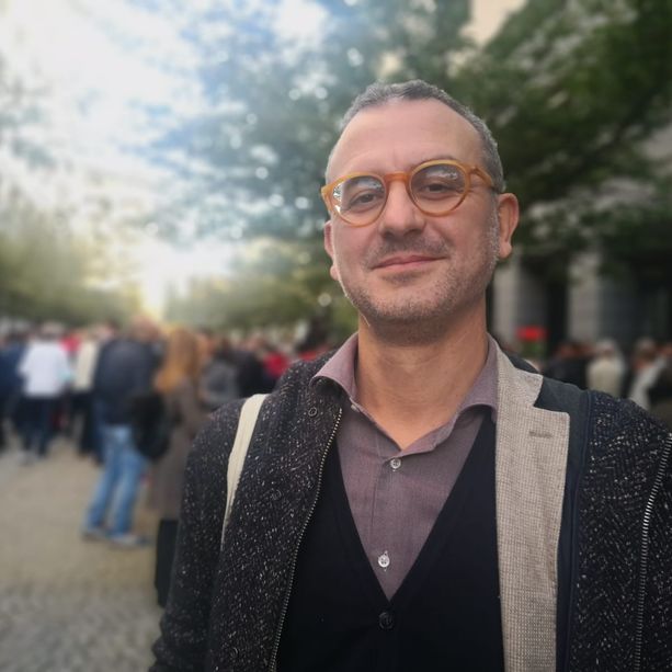 A Torino le persone transgender potranno scegliere il nome sulla tessera  bus