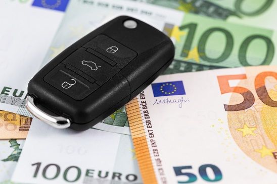 Assicurazioni auto: continuano a calare i prezzi, ma Torino resta la provincia più cara del Piemonte