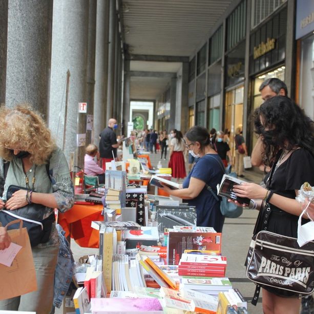 Libri, letture e passeggiate: torna &quot;Portici di Carta&quot;, nel ricordo di Fruttero &amp; Lucentini