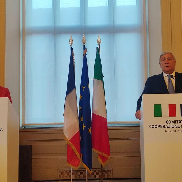 A Torino si stringe la relazione tra Italia e Francia, Tajani: “Abbiamo una visione comune”