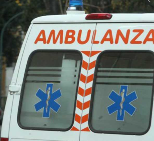 Nichelino, tragedia nella notte: auto contro monopattino: morto un giovane di 28 anni