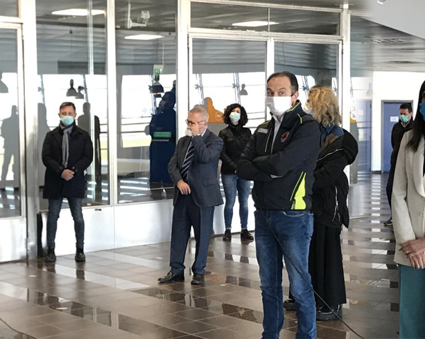 Coronavirus, troppe persone in giro. L’appello di Cirio e Appendino: “Rispettate le regole”
