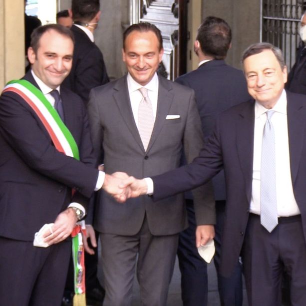 Draghi firma &quot;Patto per Torino&quot;: &quot;Continui ad essere città laboratorio&quot;. Damilano assente: &quot;Nulla da gioire&quot; [FOTO e VIDEO]