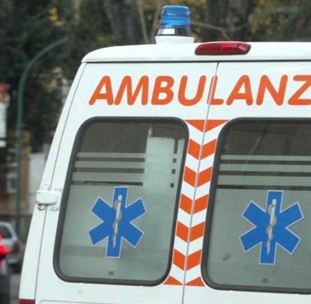 Scontro frontale sulla statale tra Villastellone e Carmagnola: un morto