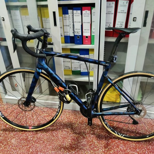 Derubati mentre erano a Torino per il Tour de France, i Civich recuperano bici e pc