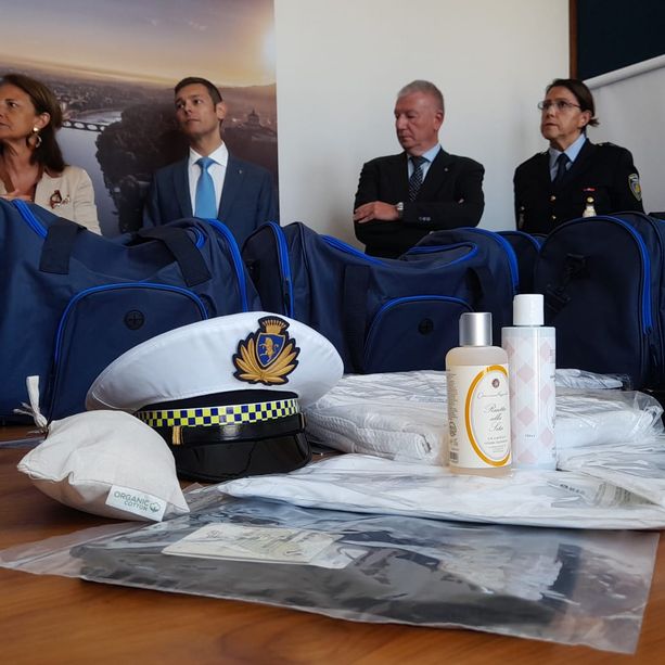 Un primo bagaglio per chi scappa dalla violenza domestica: Unione Industriali di Torino al fianco delle donne