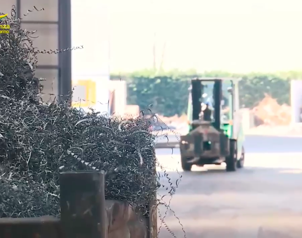 Nel Canavese, scoperto giro da oltre 10 milioni di euro per la compravendita illecita di ferro