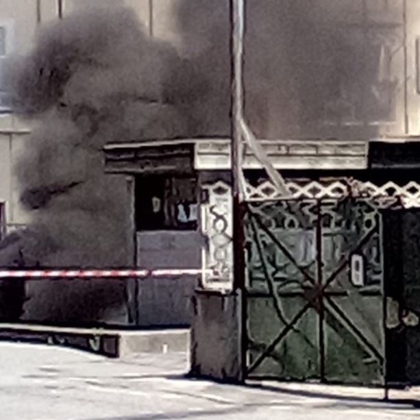 Orbassano, in fiamme un parcheggio sotterraneo: isolata l'area di piazzetta Lombardi [FOTO E VIDEO]