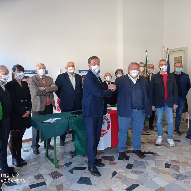 Pianezza sceglie il sindaco, scende in campo Signoriello: &quot;Continueremo a migliorare la nostra città&quot;