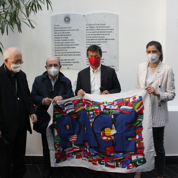 Al Sermig la cerimonia in memoria delle vittime del Covid: Bergamo dona una targa all'Arsenale della Pace (FOTO e VIDEO)