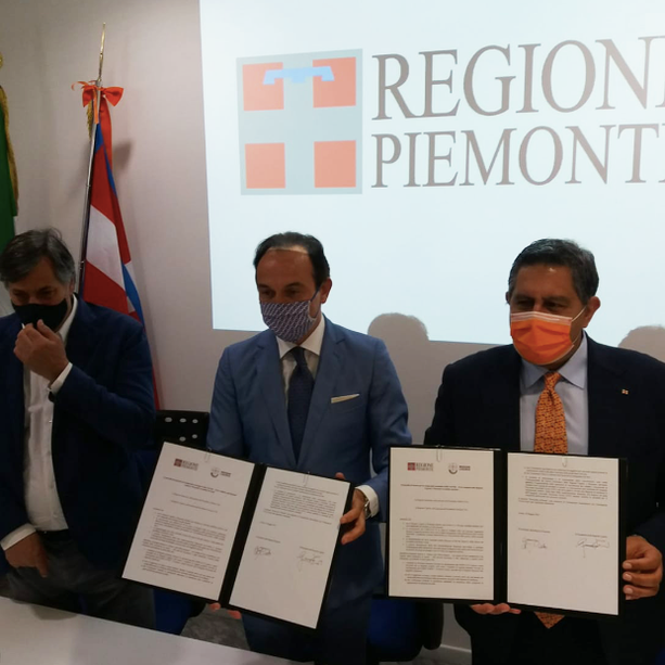 Piemonte e Liguria vaccineranno i turisti in vacanza: Cirio e Toti firmano un accordo bilaterale per l'estate [VIDEO e FOTO]