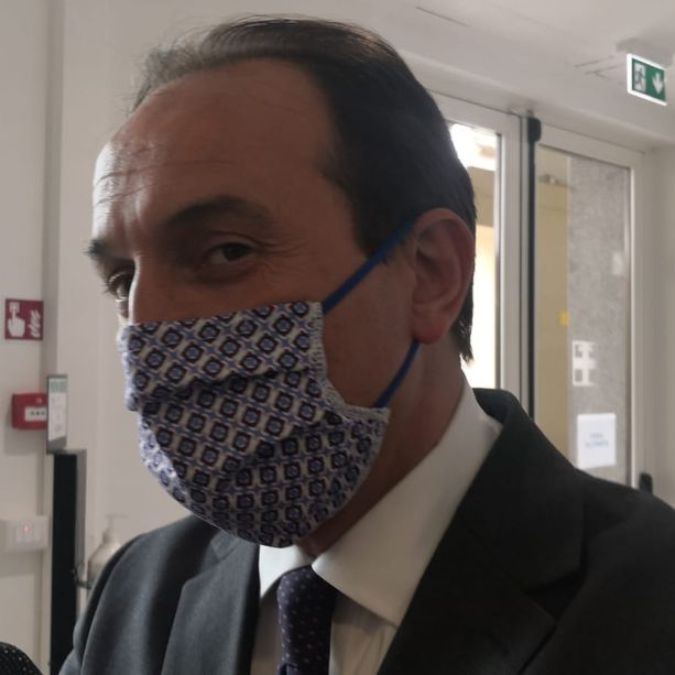 Domani in Piemonte in arrivo altre 10mila dosi di AstraZeneca. Cirio: &quot;Per i sanitari obbligo di vaccinarsi&quot;