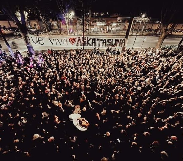 Concerto abusivo, pioggia di multe per Askatasuna: il Comune potrebbe incassare più di 100.000 euro