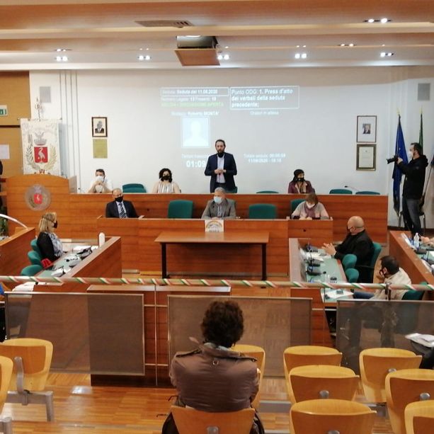 Grugliasco, primo Consiglio comunale in presenza dopo la pandemia [FOTO]