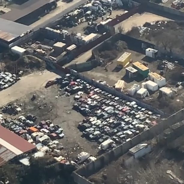 Discarica a cielo aperto nel quartiere di Villaretto: sequestrata l'area e denunciate sei persone
